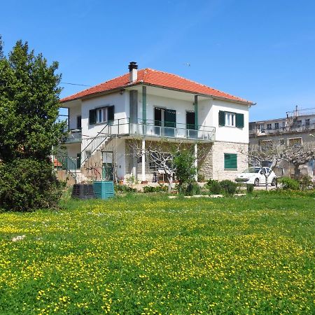 Apartments Grubisin Tribunj  Ngoại thất bức ảnh