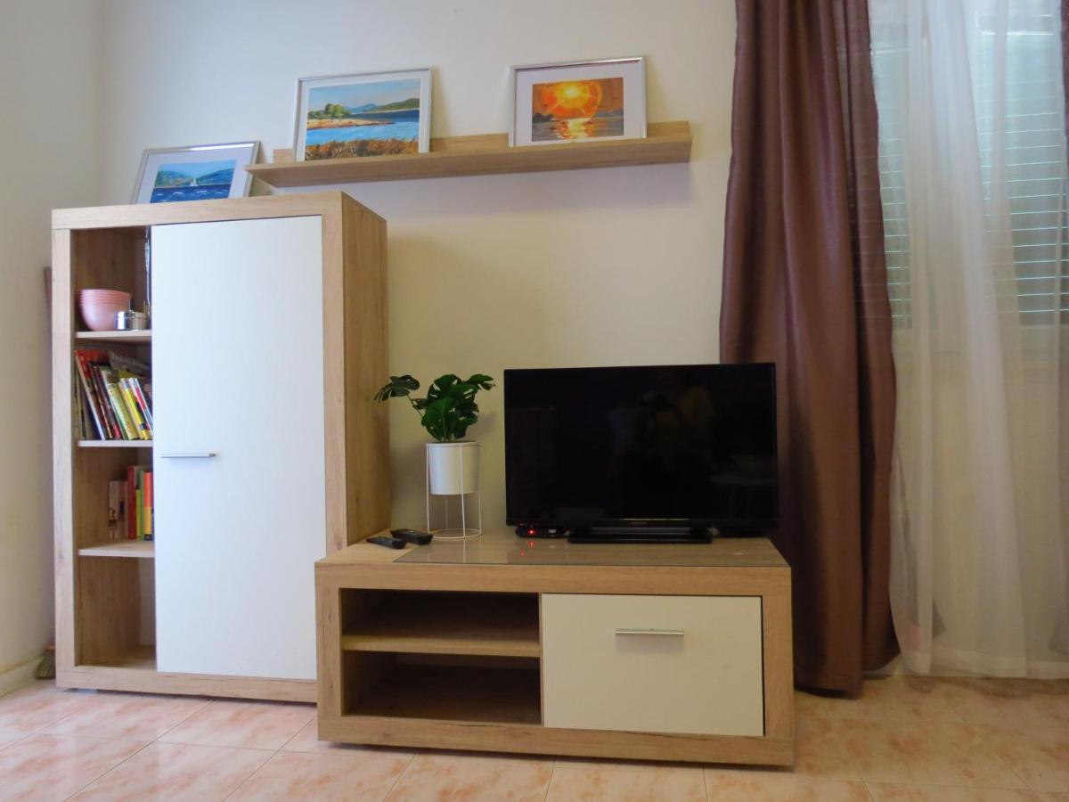 Apartments Grubisin Tribunj  Ngoại thất bức ảnh