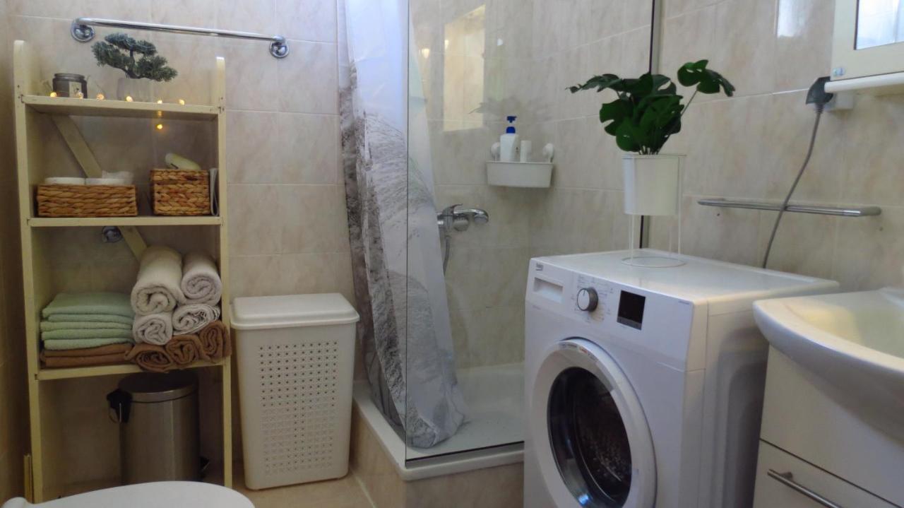 Apartments Grubisin Tribunj  Ngoại thất bức ảnh